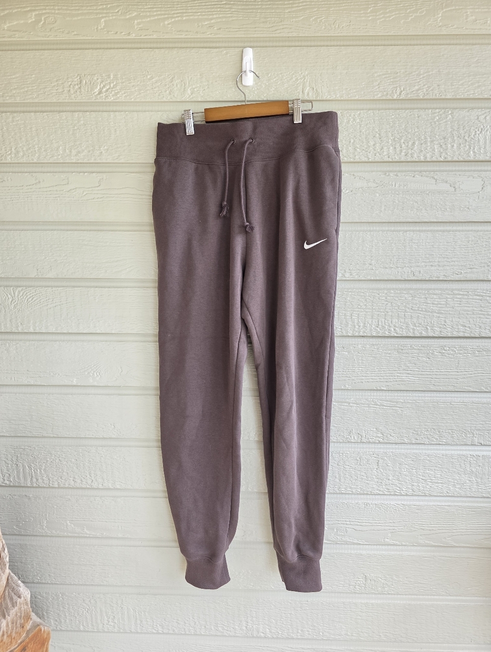 Nike Mauve Brown Drawstring Jogger Pants